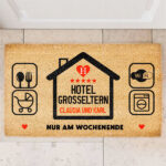 Personalisierte Fußmatte „Hotel Großeltern“ Miniaturansicht von Personalisierte Fußmatte „Hotel Großeltern“