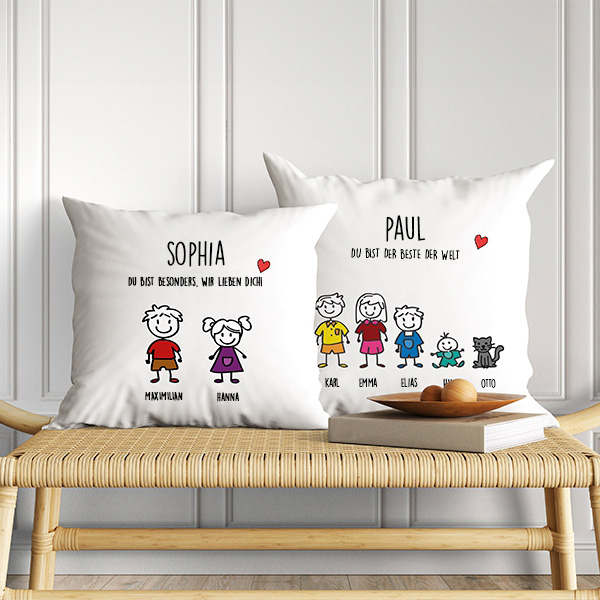 Kissen mit Figuren und personalisiertem Text