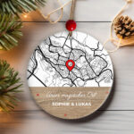 Miniaturansicht von Set Weihnachtsbaum-Anhänger mit Karte, Standort und personalisierten Texten