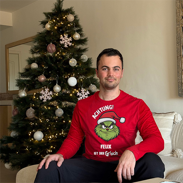 Der Grinch-Pyjama mit personalisiertem Namen