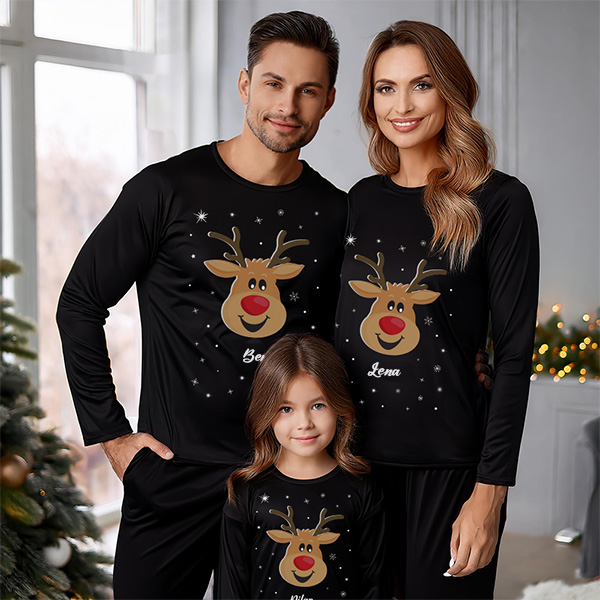 Personalisierter Rentier-Pyjama mit Namen
