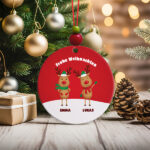 Miniaturansicht von Set Weihnachtsbaum-Anhänger mit Rentieren mit personalisierten Namen