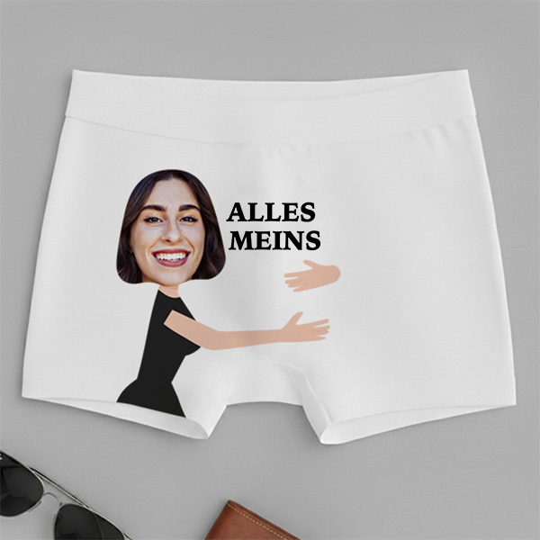 Boxershorts mit dem Spruch „ALLES MEINS“ und personalisiertem Foto