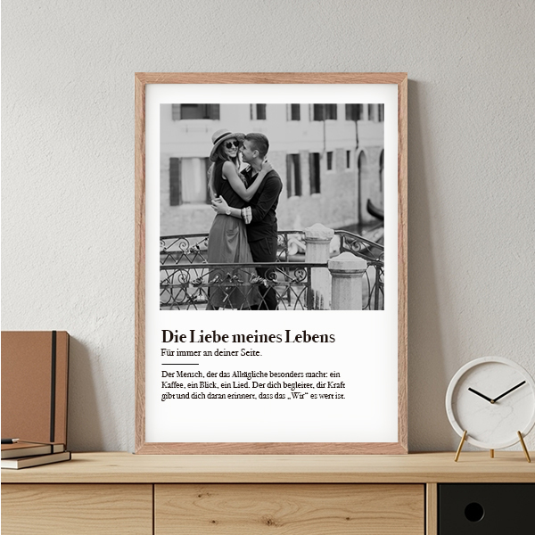 Poster „Bedeutung der Liebe“ mit personalisiertem Foto und Text