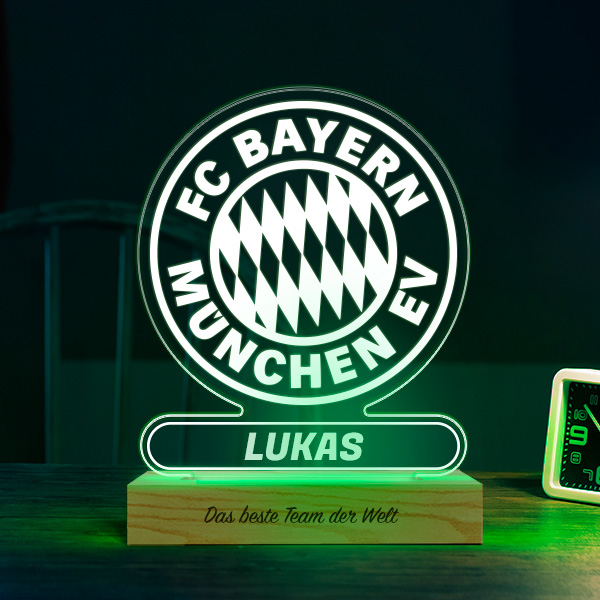 Lampe mit Wappen Bayern München personalisiert