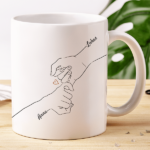 Personalisierte Tasse „Vereinte Hände“ mit Namen Miniaturansicht von Personalisierte Tasse „Vereinte Hände“ mit Namen
