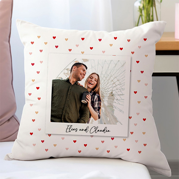 Polaroid-Kissen mit Herzen mit Foto und personalisiertem Text