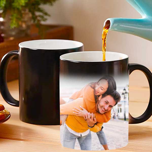 Magische Tasse mit personalisiertem Foto