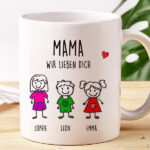 Tasse mit Figuren und Text personalisiert Miniaturansicht von Tasse mit Figuren und Text personalisiert