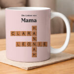 Tasse mit Scrabble-Design, Text und personalisierten Namen Miniaturansicht von Tasse mit Scrabble-Design, Text und personalisierten Namen