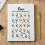 Miniaturansicht von Notizbuch mit Figürchen und personalisierten Namen
