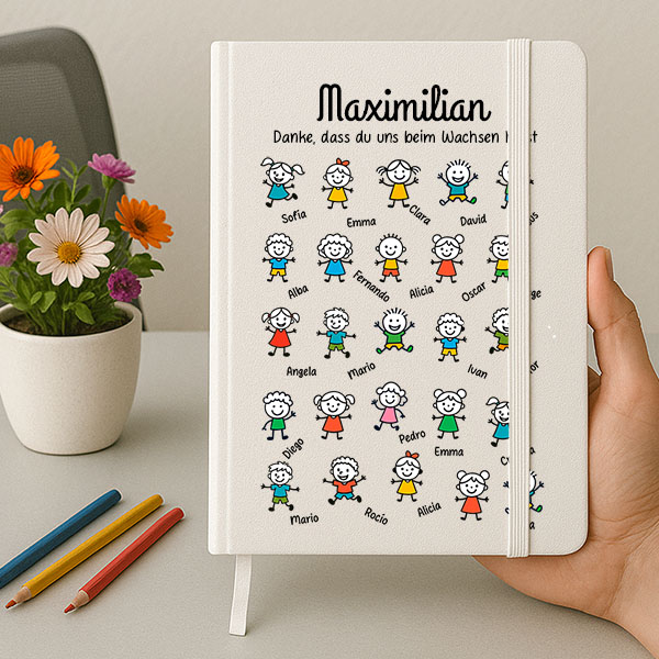 Notizbuch mit Figürchen und personalisierten Namen