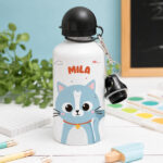 Personalisierte Kinderflasche mit bunten Tieren Miniaturansicht von Personalisierte Kinderflasche mit bunten Tieren