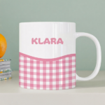 Miniaturansicht von Personalisierter bruchsicherer Kinderbecher mit Karomuster mit Namen