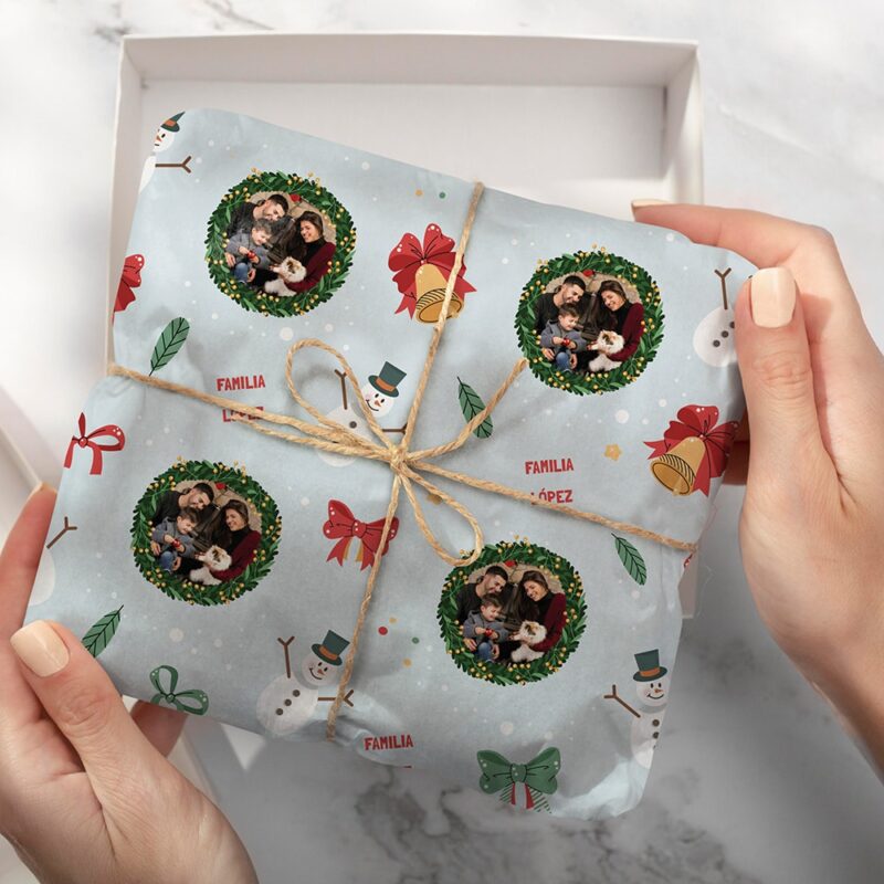 Geschenkpapier Blätter mit personalisiertem Foto und Text