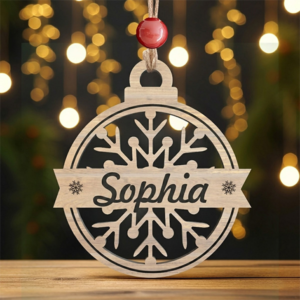 Set Weihnachtsbaum-Anhänger Holz-Schneeflocken mit personalisiertem Namen