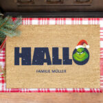 Miniaturansicht von Grinch-Weihnachtsfußmatte mit personalisiertem Namen