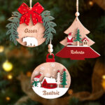 Pack de Tres Adornos de Madera Tonos Rojos con Nombres personalizado Miniatura de Pack de Tres Adornos de Madera Tonos Rojos con Nombres personalizado