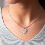 Miniatura de Collar Corazón con Brillantes y Texto personalizado