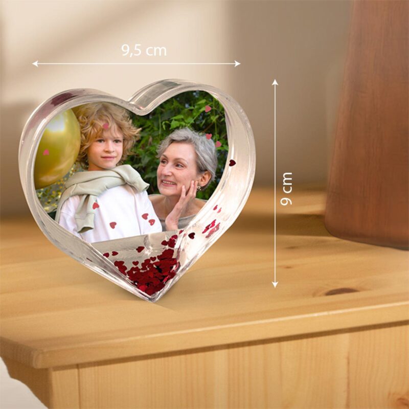 Corazón de Agua con Copos de Corazones y Foto Personalizada