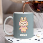 Taza Muñeco Labubu con Nombre personalizado Miniatura de Taza Muñeco Labubu con Nombre personalizado