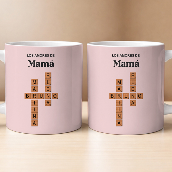 Taza con diseño Scrabble con Nombres personalizados