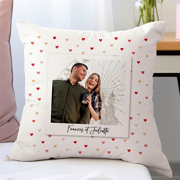 Coussin Polaroid avec Cœurs, Photo et Texte personnalisé