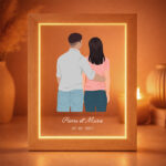 Vignette de Plaque ou Lampe avec Illustration de Couple de Dos avec Prénoms et Date Personnalisés