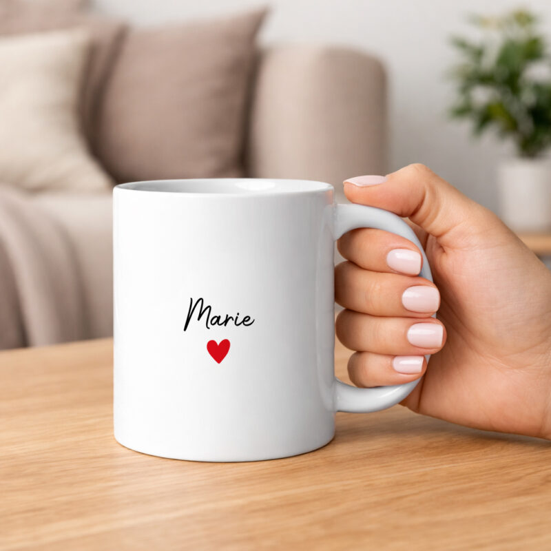 Mug avec texte, cœurs et prénoms personnalisés