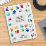 Carnet Mains Colorées avec Prénoms et Texte personnalisé Vignette de Carnet Mains Colorées avec Prénoms et Texte personnalisé