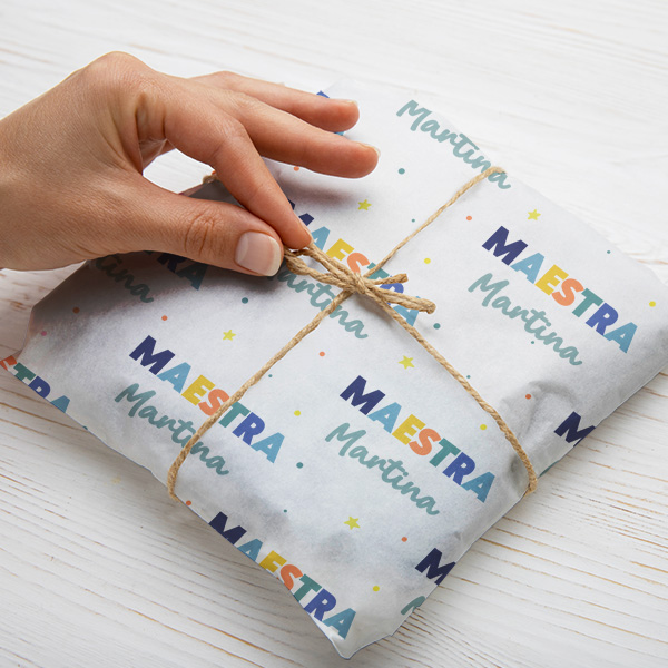 Carta Regalo Colorata per Insegnanti con Nome Personalizzato