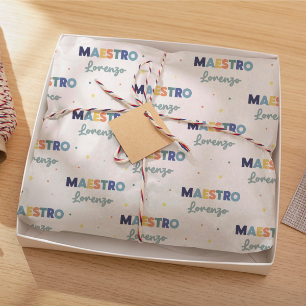 Carta Regalo Colorata per Insegnanti con Nome Personalizzato