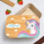 Miniatura di Portapranzo per Bambini con Coperchio in Legno Unicorni Colorati Personalizzato