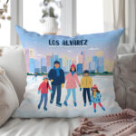 Miniatura de Almofada Família em Patins com Nomes e Texto personalizado