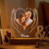Candeeiro mãos em coração com foto e texto personalizado