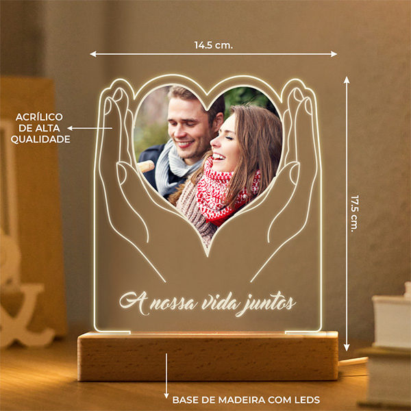 Candeeiro Mãos em Coração com Foto e Texto Personalizado