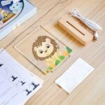 Miniatura de Candeeiro de Presença Infantil com Animais e Nome Personalizado