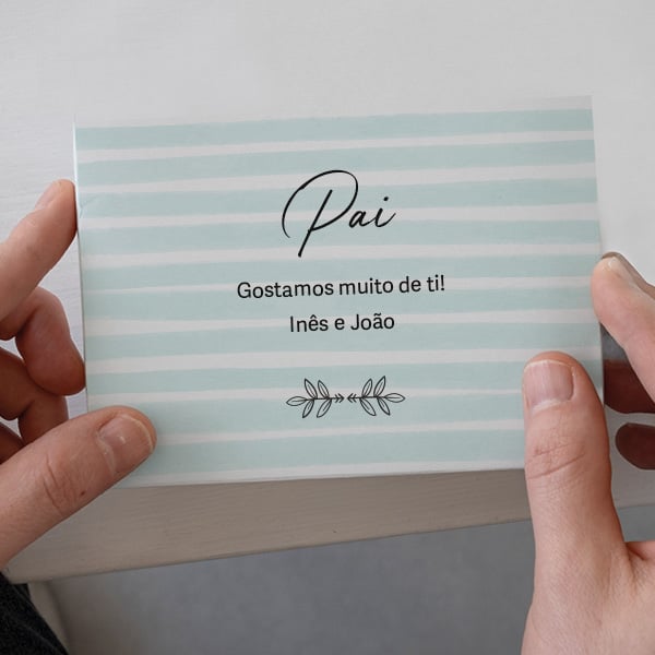 Cartão de presente com dedicação personalizada