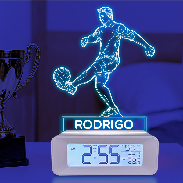 Relógio Despertador com Luz Jogador de Futebol personalizado