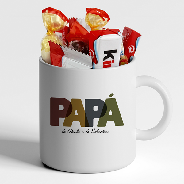 Caneca Papá Letras Coloridas com Nomes personalizada