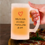Miniatura de Caneca de Cerveja com Coração e Texto para o Pai personalizada