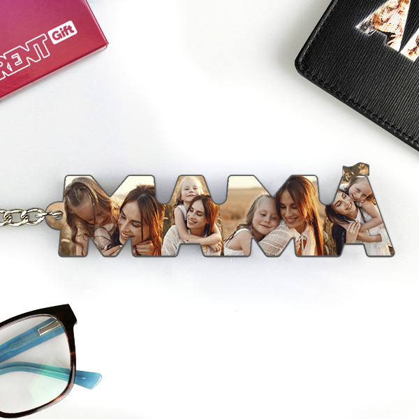 Porta-chaves com Fotos nas letras Mamã personalizado