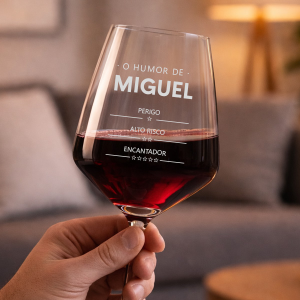 Copo de Vinho "Humor de" com Nome e Textos Personalizados