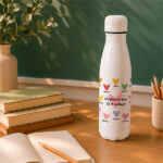 Miniatura de Garrafa para Professores com Corações e Nomes personalizados