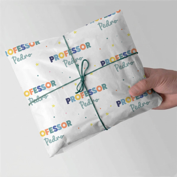 Papel de Embrulho para Professores Colorido com Nome Personalizado