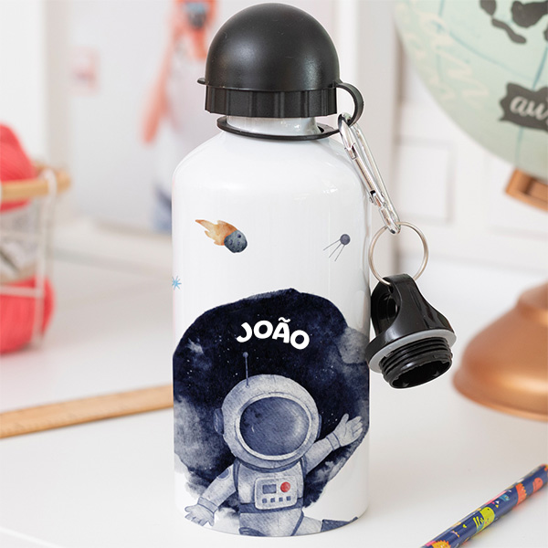 Garrafa Infantil Astronauta no Espaço Personalizada