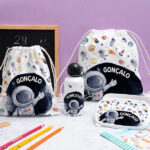 Miniatura de Garrafa Infantil Astronauta no Espaço Personalizada