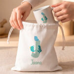 Miniatura de Caneca Infantil Inquebrável com Inicial Personalizada