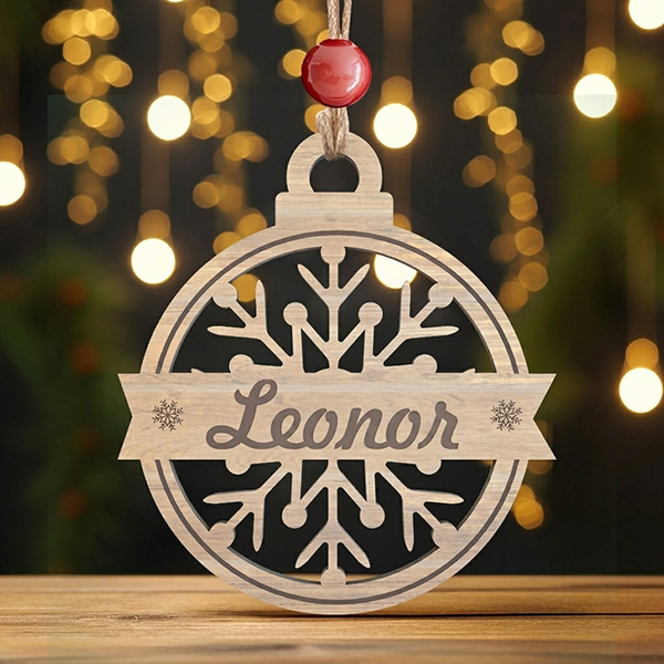 Pack de Enfeites para Árvore de Natal Flocos em Madeira com Nome personalizados
